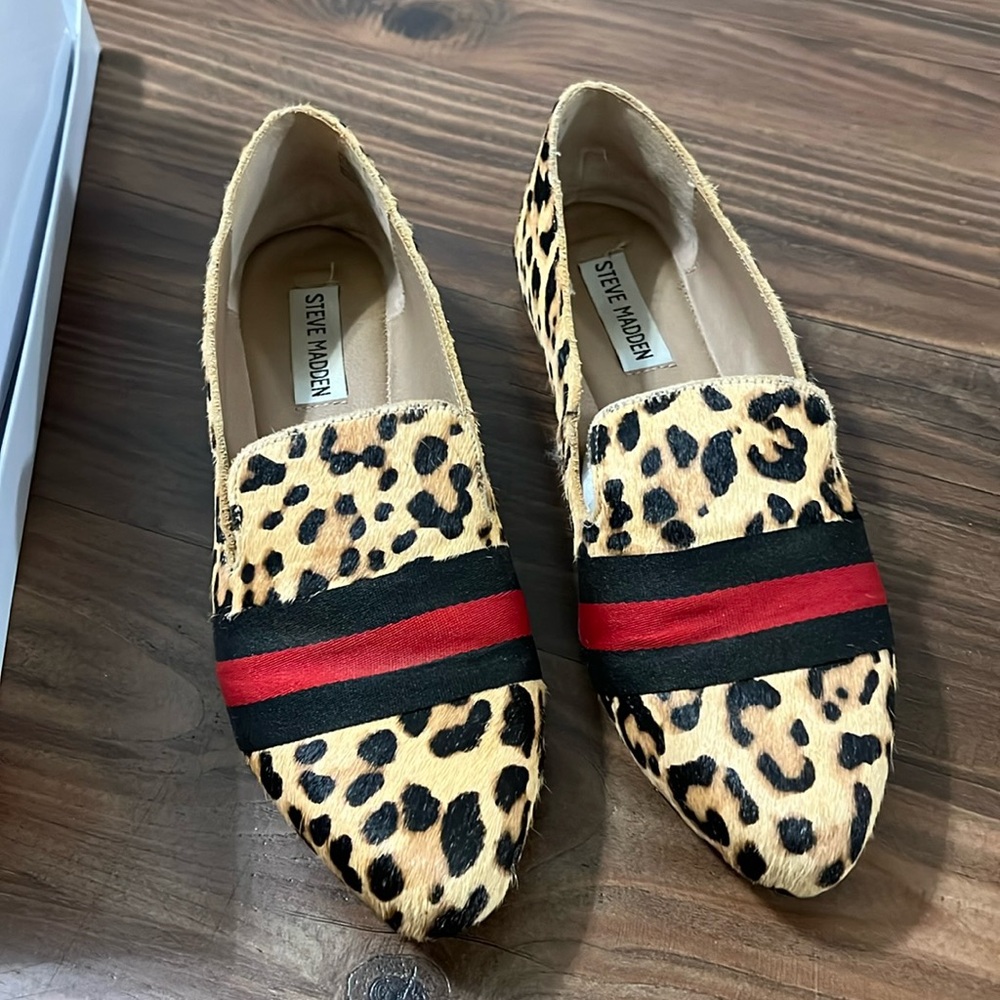 Steve Madden leopard flats size 7
